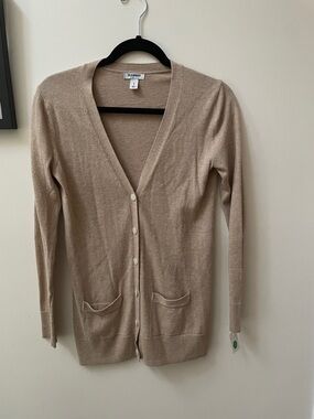 Old Navy hazelnut cream V-Neck Button Cardigan